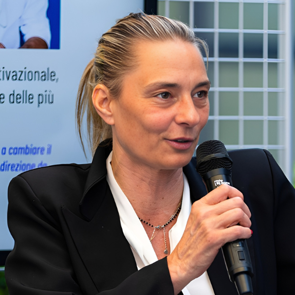 Maurizia Cacciatori home