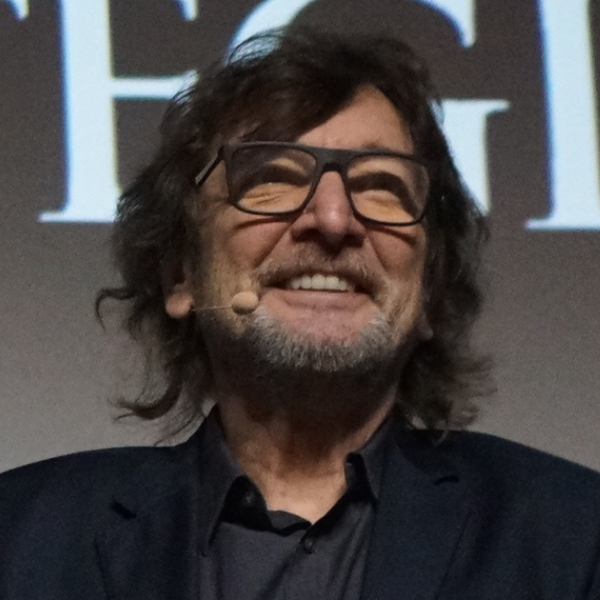 Claudio Cecchetto home