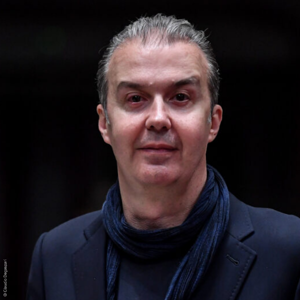 Simone pianigiani home copyright